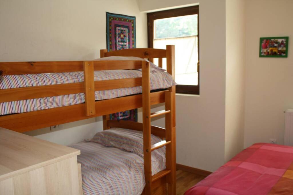 Duplex Con Jardin En Pirineos, Totalmente Equipado Lejlighed Villanúa Eksteriør billede