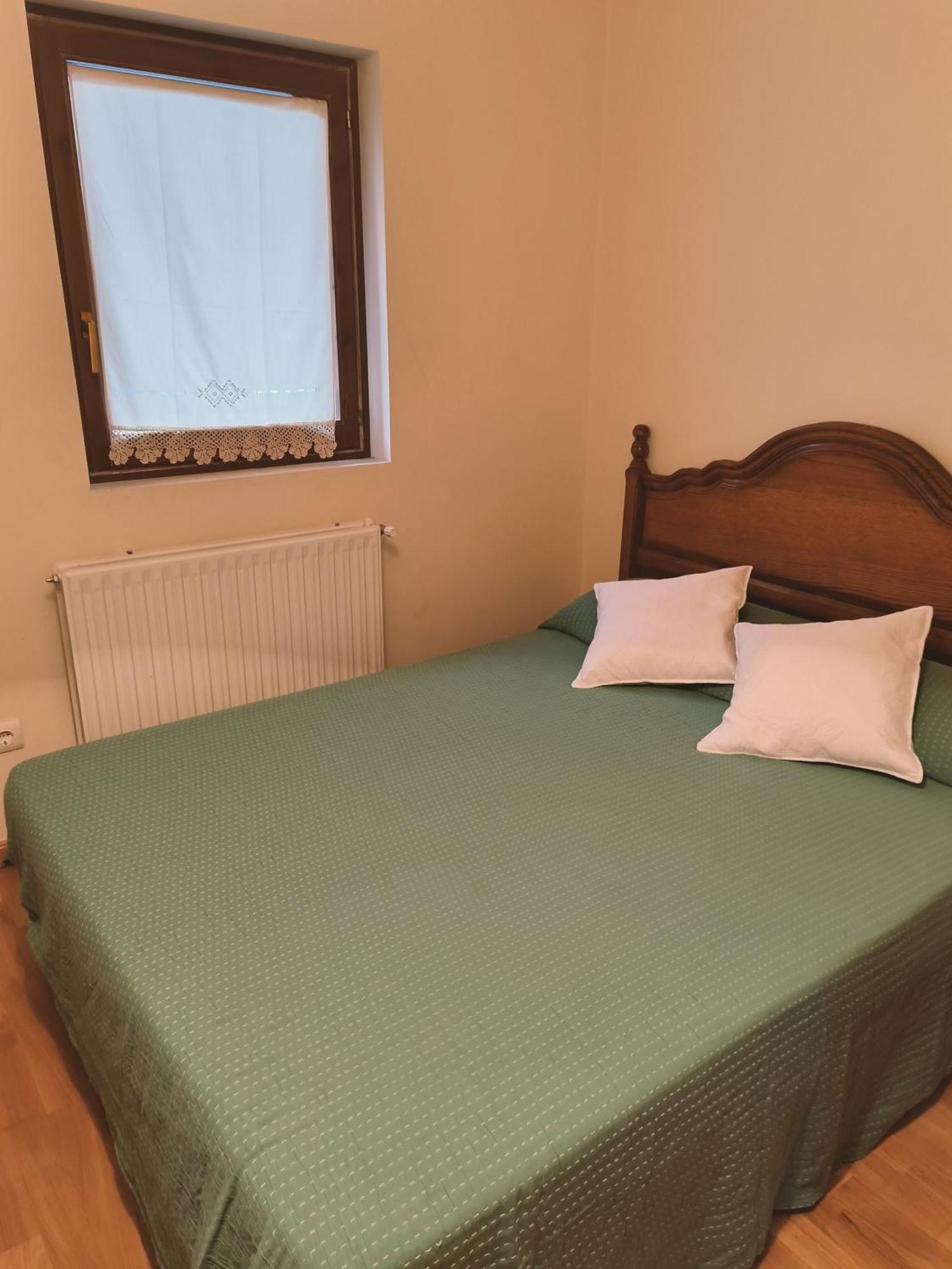 Duplex Con Jardin En Pirineos, Totalmente Equipado Lejlighed Villanúa Eksteriør billede